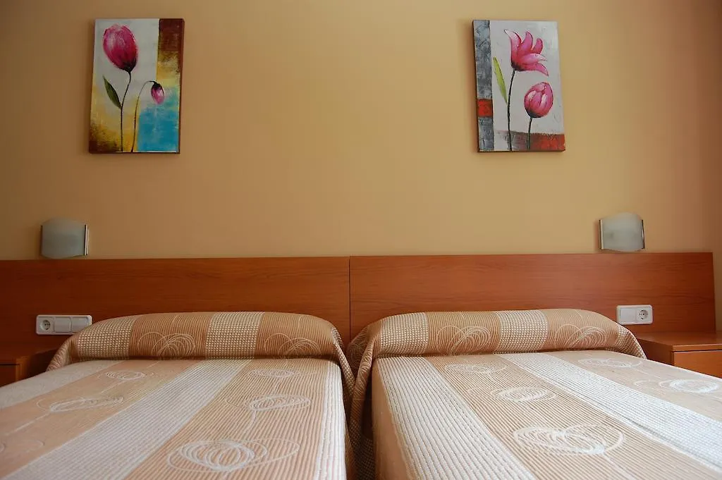 Hostal Cal Siles-1